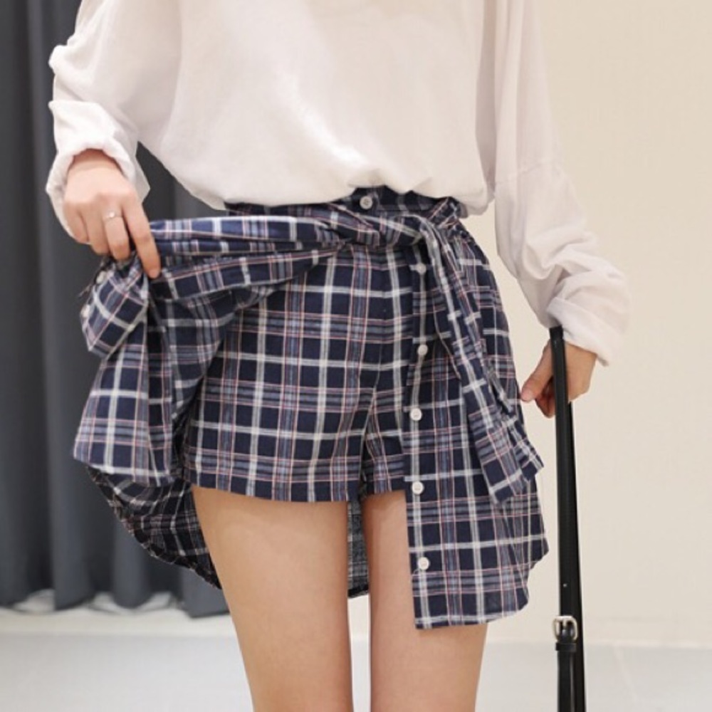 Smart design shirt skirt-shorts  :)